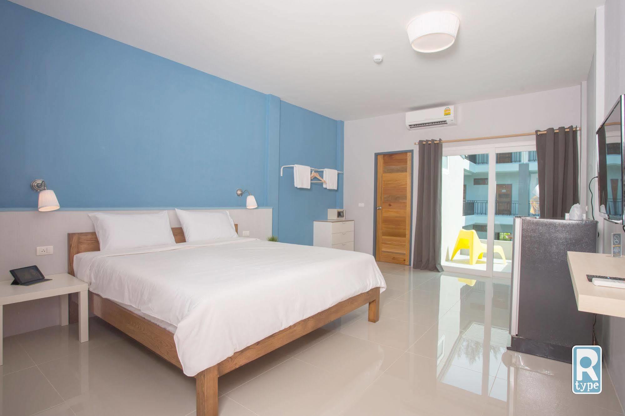 Hotel Ruk Cozy Khao Lak Exterior foto