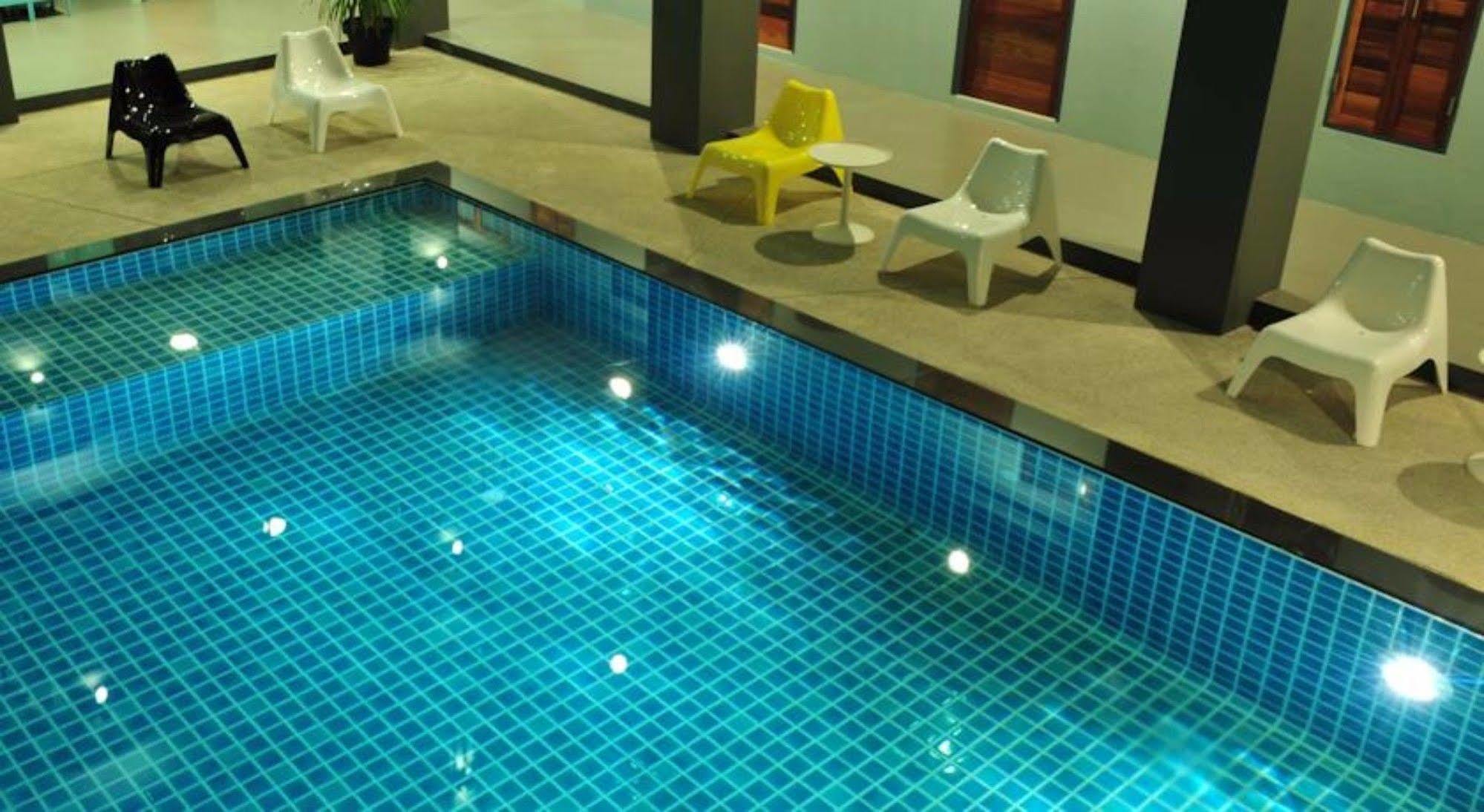 Hotel Ruk Cozy Khao Lak Exterior foto
